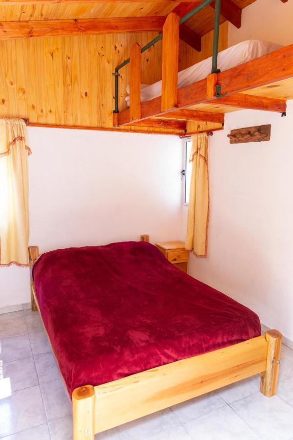 Huellas Hostel Lago Puelo Exterior photo